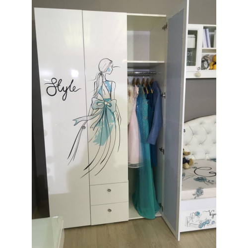 Шкаф 3-створчатый Гламур