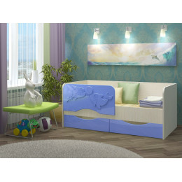 Детская кровать Дельфин-2 МДФ 1,4 м.