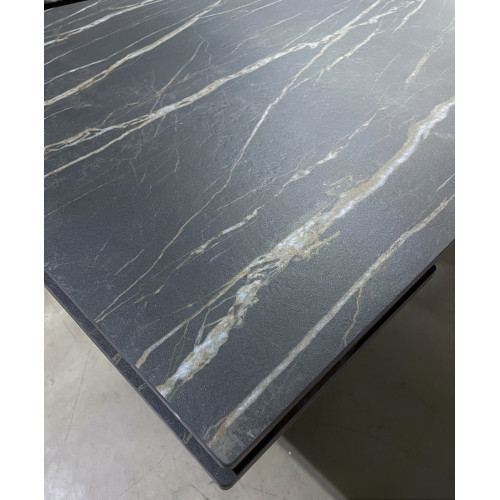 Стол Ниагара 160 Обсидиан, керамика / черный каркас М-City