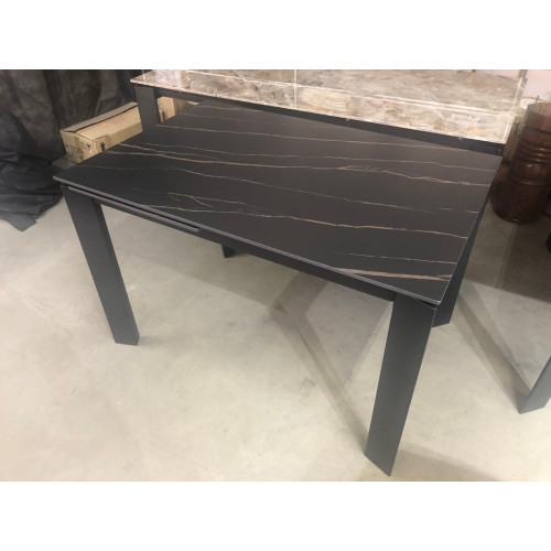 Стол CORNER 120 MATT GOLDEN BLACK SINTERED STONE / BLACK М-City