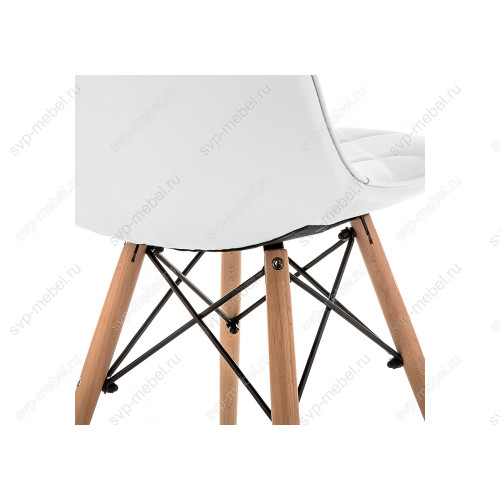 Стул деревянный Eames PC-147 белый